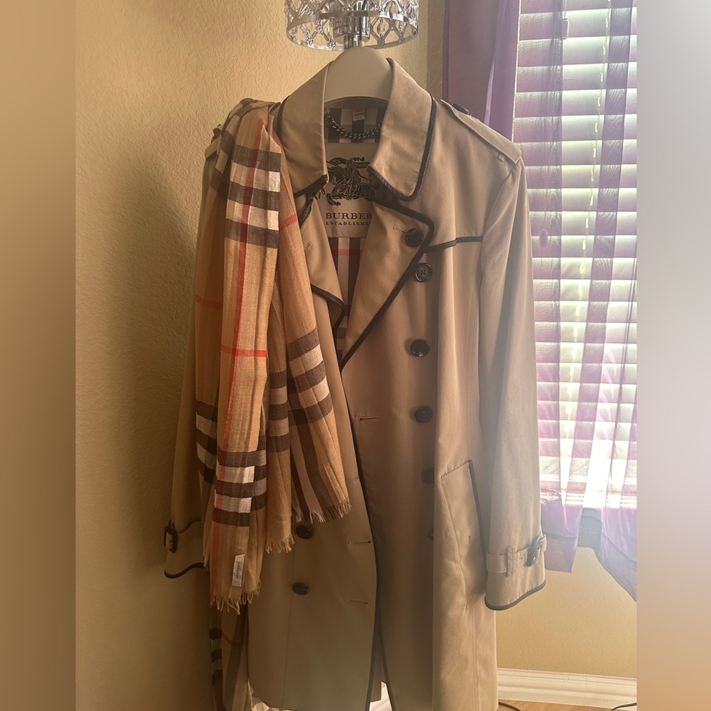 Burberry Woman’s Trench Coat & Garment Bag